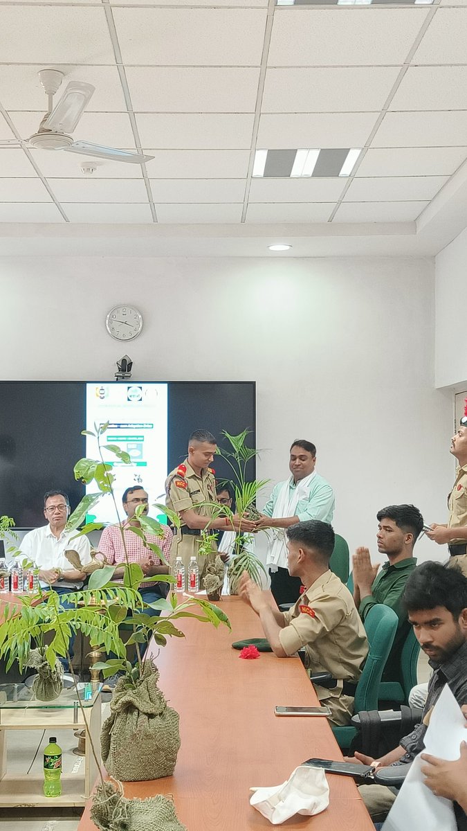 nccjnu's tweet photo. Cadets of 2 DAB NCC JNU and 3 DGBN NCC JNU united to celebrate World Earth Day 2024. Together, we adopted saplings, embodying our commitment to a sustainable future and the core values of NCC.

#EarthDay2024 #2DABNCCJNU
@HQ_DG_NCC @JNU_official_50 
@NCC_Dte_Delhi https://t.co/kWL6NVrrbh