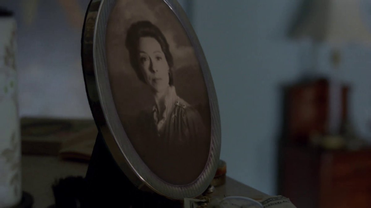 Kylo Ren tweet media