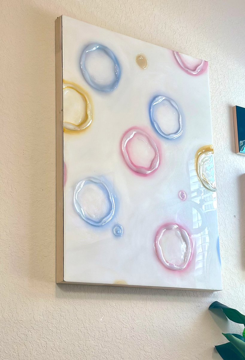 kelsotheartist's tweet photo. newest! 30x40 bubble piece

my biggest bubble piece yet 🫧🫧

now for sale in my shop https://t.co/675bt9sHAy