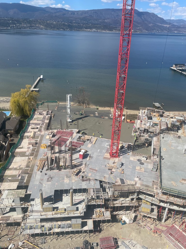 A beautiful day to capture a photo at the Aqua Resort development in Kelowna, BC! Pictured here is the Phase 2 transfer slab pour. 

Glotman Simpson is proud to be the Structural Engineer on this project. 

#AquaResort #StructuralEngineering #GlotmanSimpson