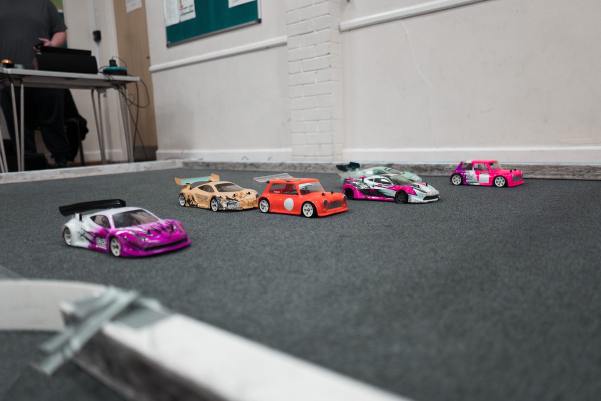 Bristol Cars & remote control car racing! 🏎️ This May half term try your hand at shaping a car body as well as racing a remote-controlled car alongside the last Concorde ever to fly. For all you need to know, visit aerospacebristol.org/may-half-term