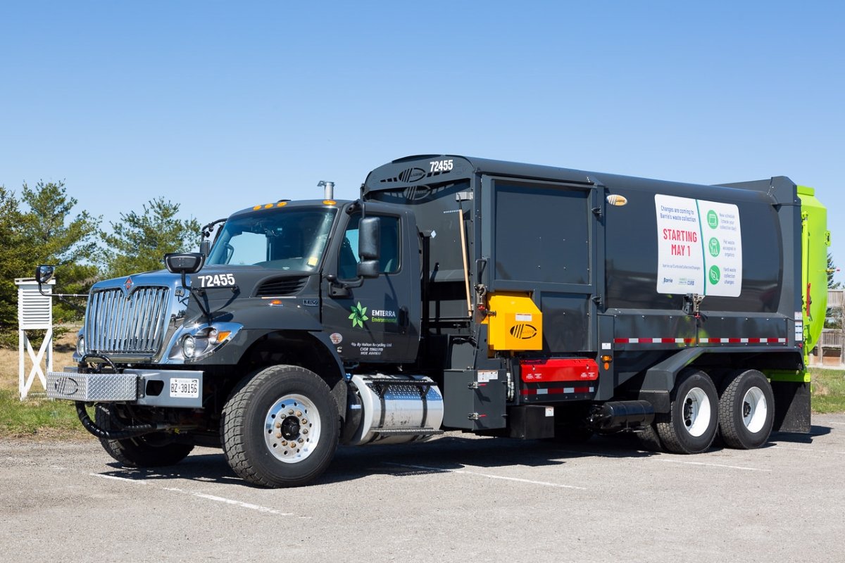 Changes to #Barrie’s curbside collection start May 1! Review our readiness checklist to make sure you're prepared: bit.ly/4aM8LG5 <a href="/emterragroup/">Emterra Group</a>
