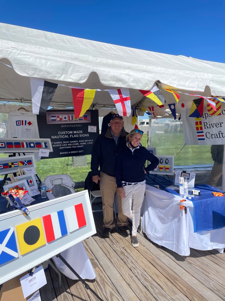 Ipswich River Craft is back at the #ctspringboatshow 🚩 For Boat & Water Lovers Everywhere — @ipswichrivercr1 makes hand-crafted & custom painted nautical artwork! Learn more at ow.ly/WW7H50RkOwt + Purchase your #boatshow tix ow.ly/8n2J50RkOws