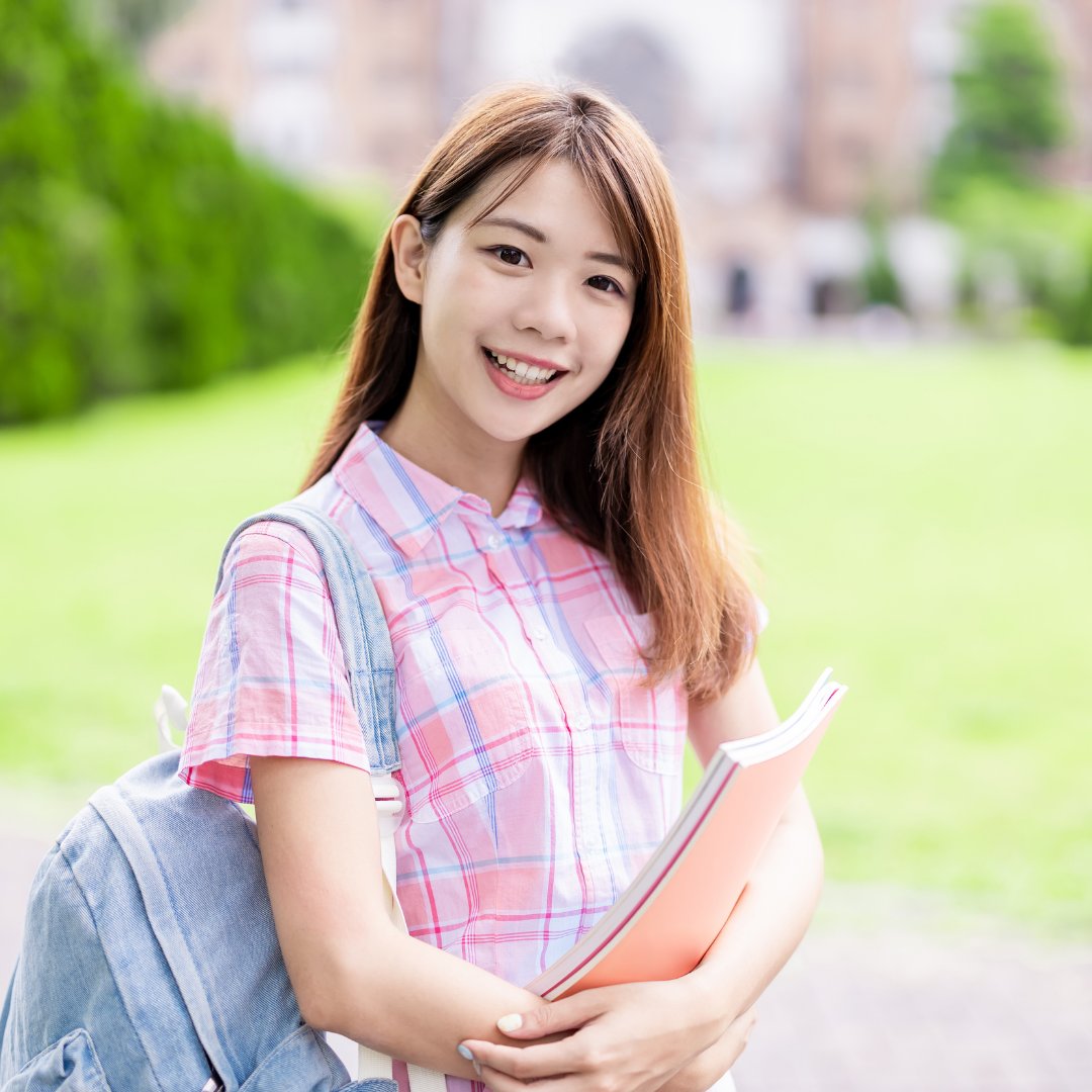 SeaCountrySmile's tweet image. Rinse your mouth with water after consuming acidic foods to protect your enamel from erosion. 🚰🦷 
#EnamelProtection #OralCareTip #HealthyChoices