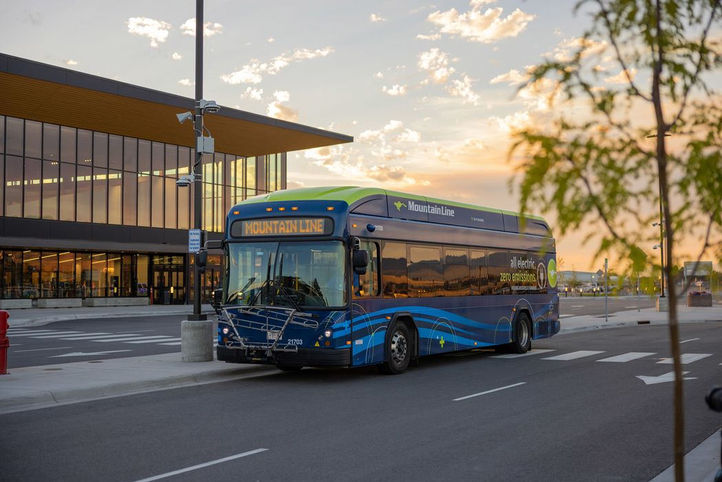 Planes, Trains and Buses: What Gets Electrified Next? Billions of dollars are available for states and cities to electrify their public-transportation systems. bit.ly/4b2VBUY by @JackieSnow via @WSJ #EarthDay2024 #EarthDay