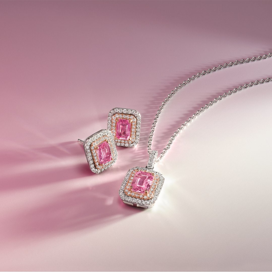 This gorgeous emerald-cut, pink sapphire and diamond set will have Mom blushing! 💗 Shop here to make her Mother's Day extra special this year ➡️ bit.ly/3JmxMLU
