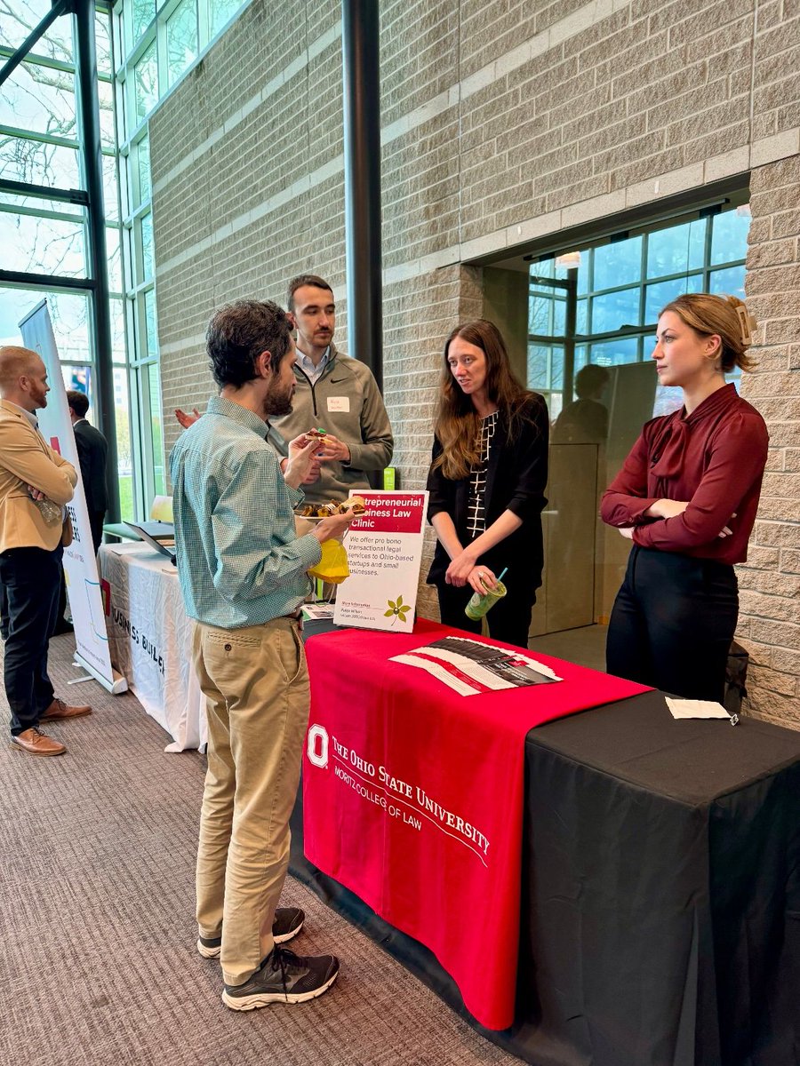 OSU_EBLC's tweet photo. We recently hosted a resource table at @hackohio's  ShowOHI/O, a showcase of innovative tech developed by @OhioState students, faculty, and alumni. It was a delight to see many of our clients, incl. @See3Dprinting. We’re proud to work with such incredible companies! 🅾️🙌 https://t.co/GfljKUqI2p