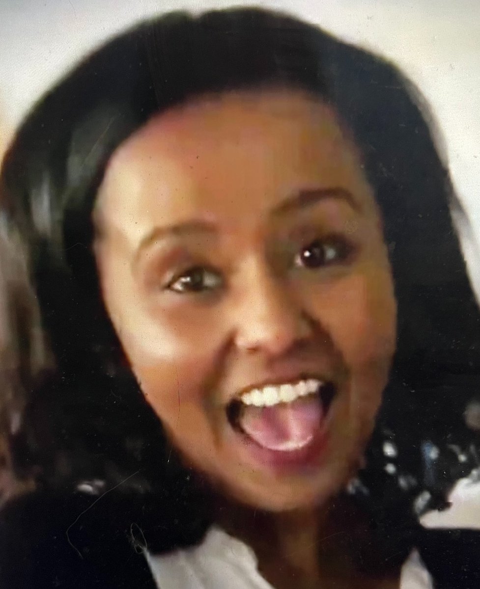 @OurRoyalWindsor @yankeewally2 This is NYC-based Ethiopian immigrant Sarahdata/RealSarah. Her face and weight changed over the years but that protruded square-shaped forehead is very unique. Her skin is actually darker than it appear in these photos. These images have been in the internet over the last 8 years