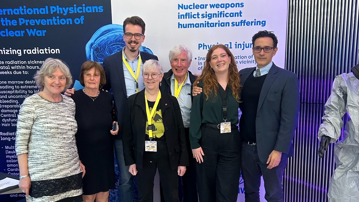 Last week an IPPNW delegation attended @NPAdisarm and @ICRC_bxl's #NukeEXPO with one clear message: your doctor cannot help you following a nuclear war. As a federation of health professionals, we know that we must prevent what we cannot cure. Learn more: ippnw.org/hinw