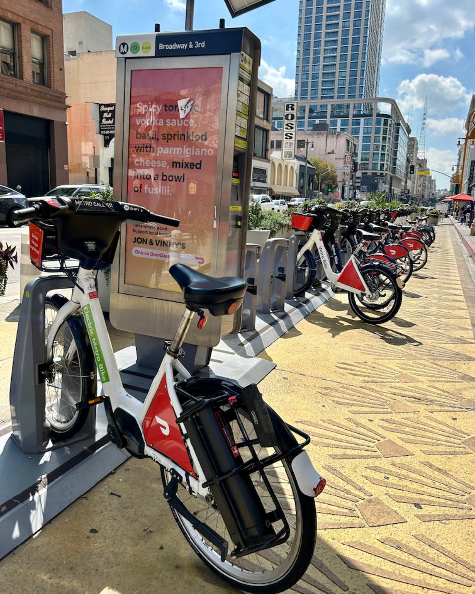 Happy Earth Day! We encourage you to find ways to Go Metro today - whether by bike, bus or rail. These @BikeMetro bikes at Grand Central Market are perfect for this sunshiney week!