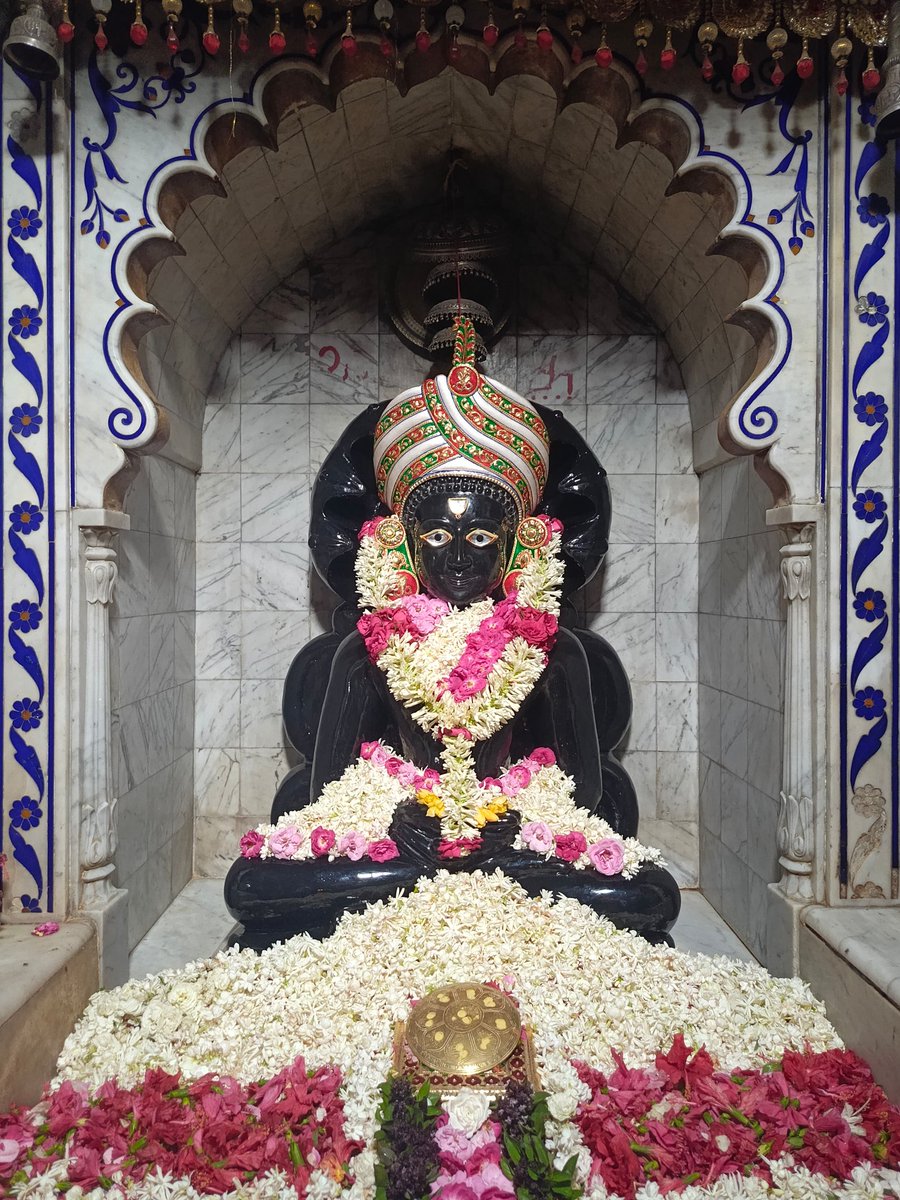 SawlaOjas's tweet photo. *🌹अंतरिक्ष पार्श्वनाथ श्वेतांबर जैन तीर्थ🌹*

आज के दर्शन- 22/04/2024

#parshwanath #AntarikshParshwanath #j https://t.co/lZ93hcdaa4