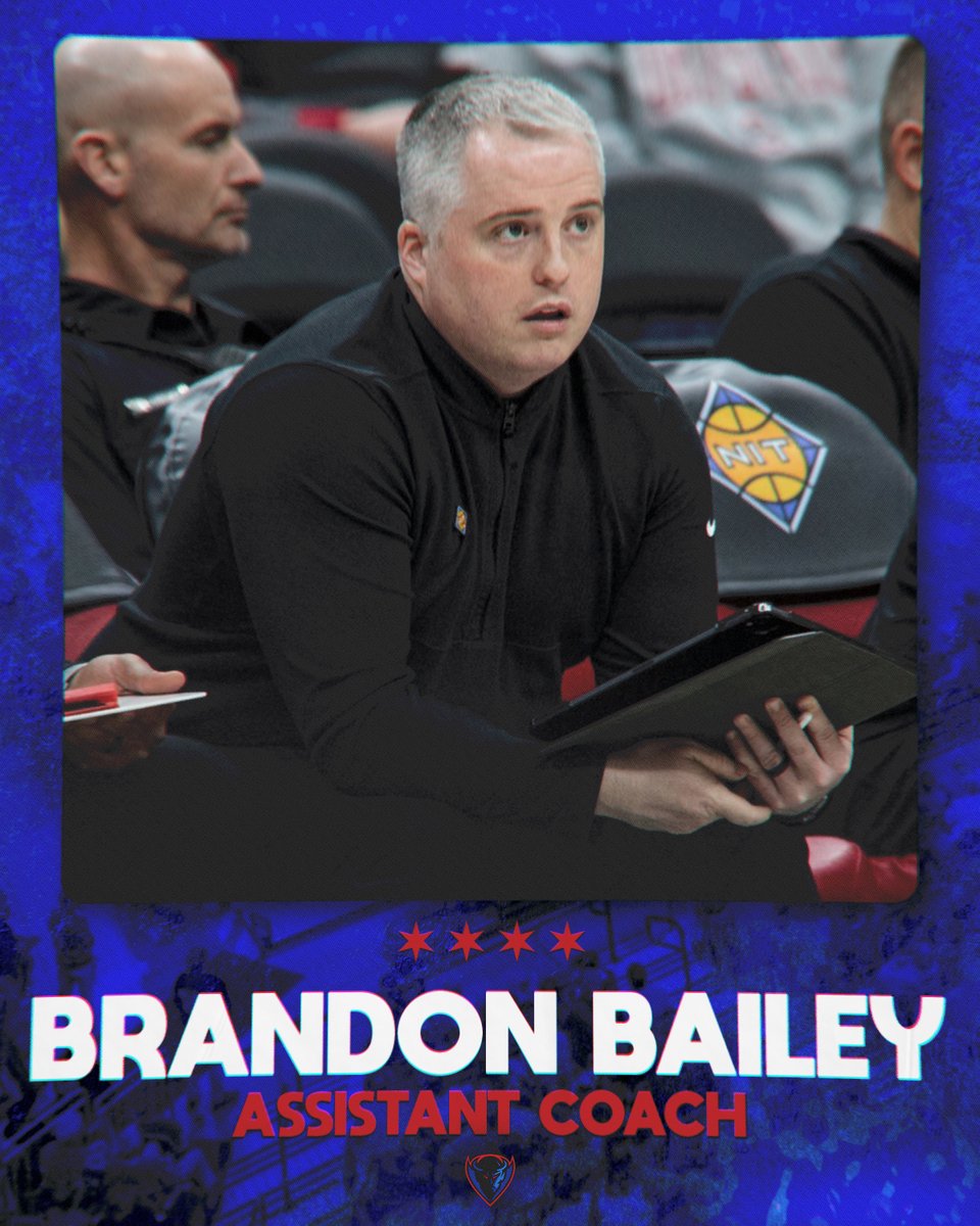 DePaulHoops's tweet photo. Who says you can't come home again?

Welcome back to Lincoln Park, @coachbbailey!

📰 https://t.co/U9NXXvZoFH

#BlueGrit 🔵😈 https://t.co/XlpyxhnLFu
