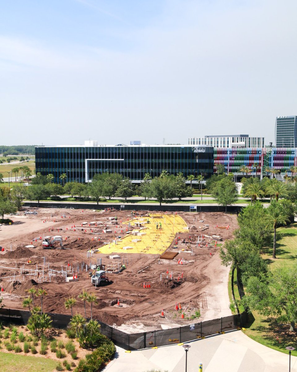 Another peak over the construction fence. You can start to see the building footprint take shape on the future #DrPhillipsNursingPavilion👷 #LakeNona #ConstructionUpdate #BuildingUpdate