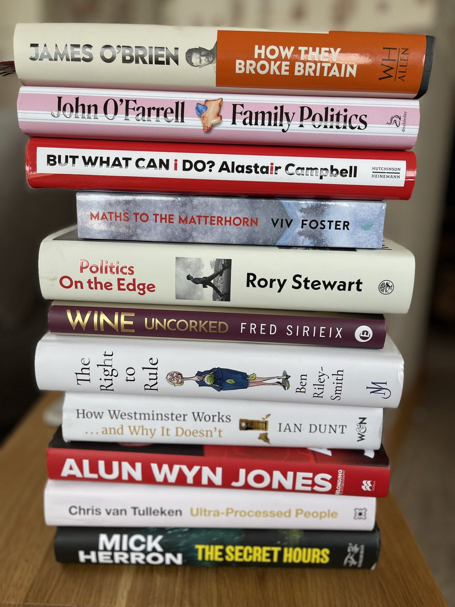 @LucyDargahi @IanCLucas @CarolineLucas @RachelReevesMP @HarrietHarman @IsabelHardman @youngvulgarian Here’s my stack. Not all about Westminster. John O’Farrell’s book is very funny