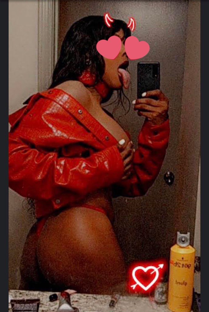 Freaky_Femxxx's tweet photo. @AnotheeOneENT and I’m in Oklahoma too daddy hmu https://t.co/UrUk0uMHnF