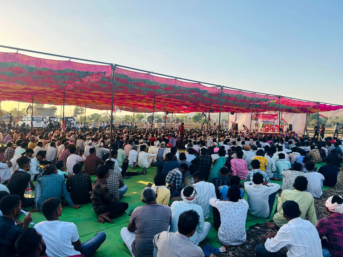 लोकसभा क्षेत्र बांसवाड़ा-डूंगरपुर में हर जगह भारत आदिवासी पार्टी के ही चर्चे है, और अब दिल्ली दूर नही। यकीनन जीत निश्चित है साथियों। (4️⃣👉🏻🏑)