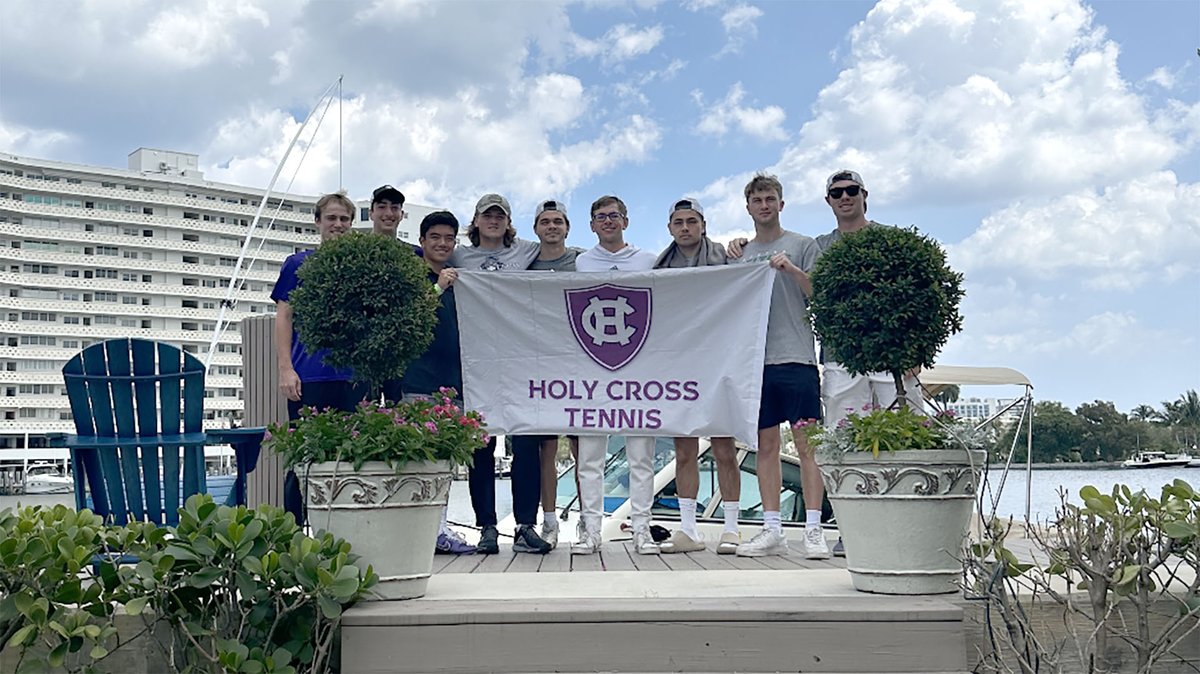 In our latest 'Sader Stories feature, we talked with @HCrossMTennis senior William Kelleher about his time on Mount St. James and his trip to the NCAA Student-Athlete Leadership Forum! tinyurl.com/3s7vd2wa #GoCrossGo
