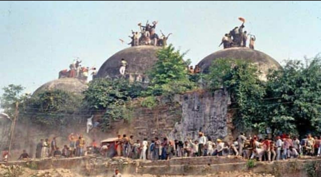 037Juned's tweet photo. इन घुसपैठियों को पहचानें? ये किस देश से आए थे? जिन्होंने बाबरी मस्जिद शहीद कर दी। https://t.co/Yefg4qXSht