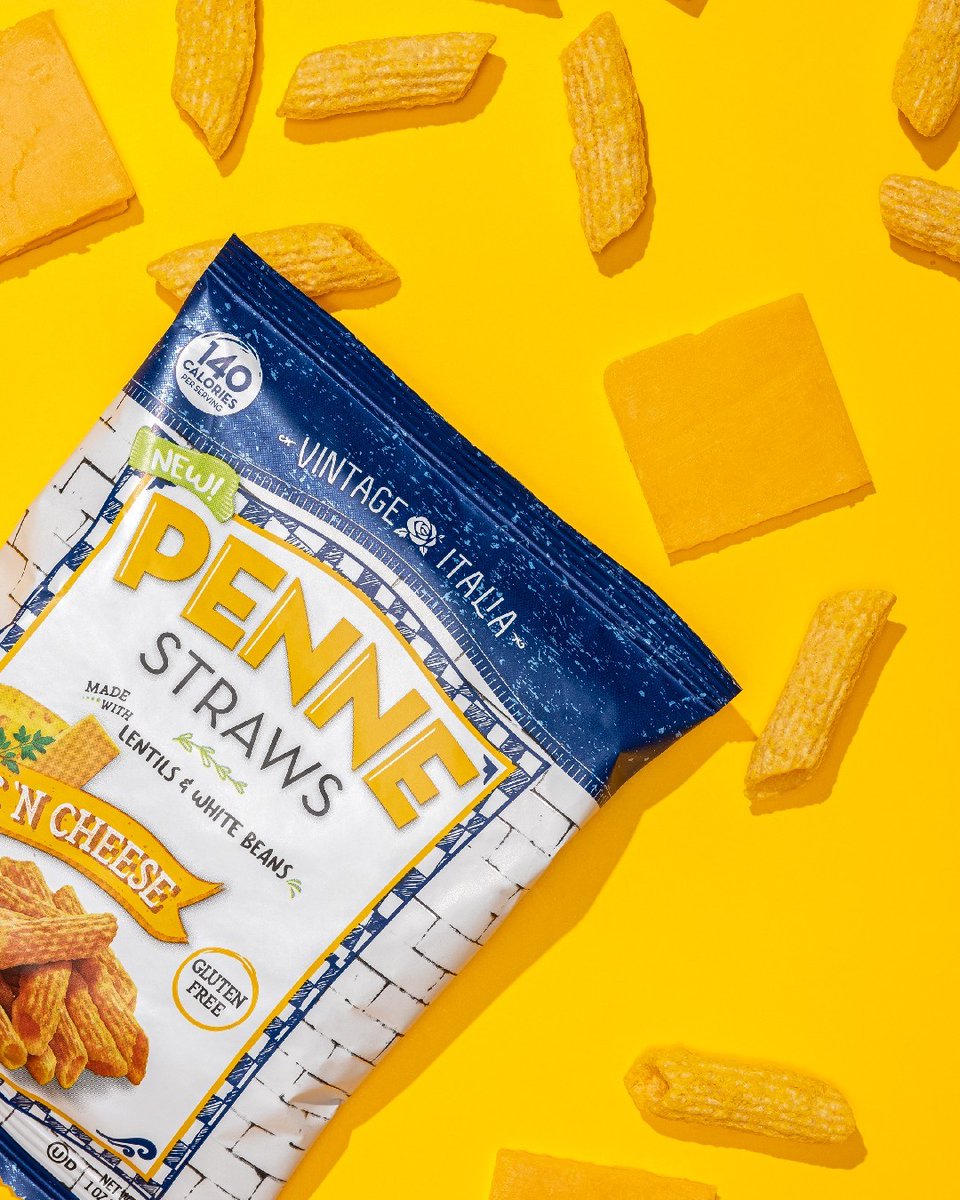 On the go or at home, nothing beats the classic comfort of mac and cheese pasta snacks. Who's ready for a cheesy delight? 🧀👌 #MacLoversUnite #PenneStraws #PastaSnacks