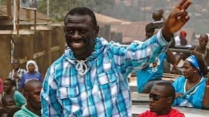 To the first to ever stand and remain on business, happy birthday @kizzabesigye1