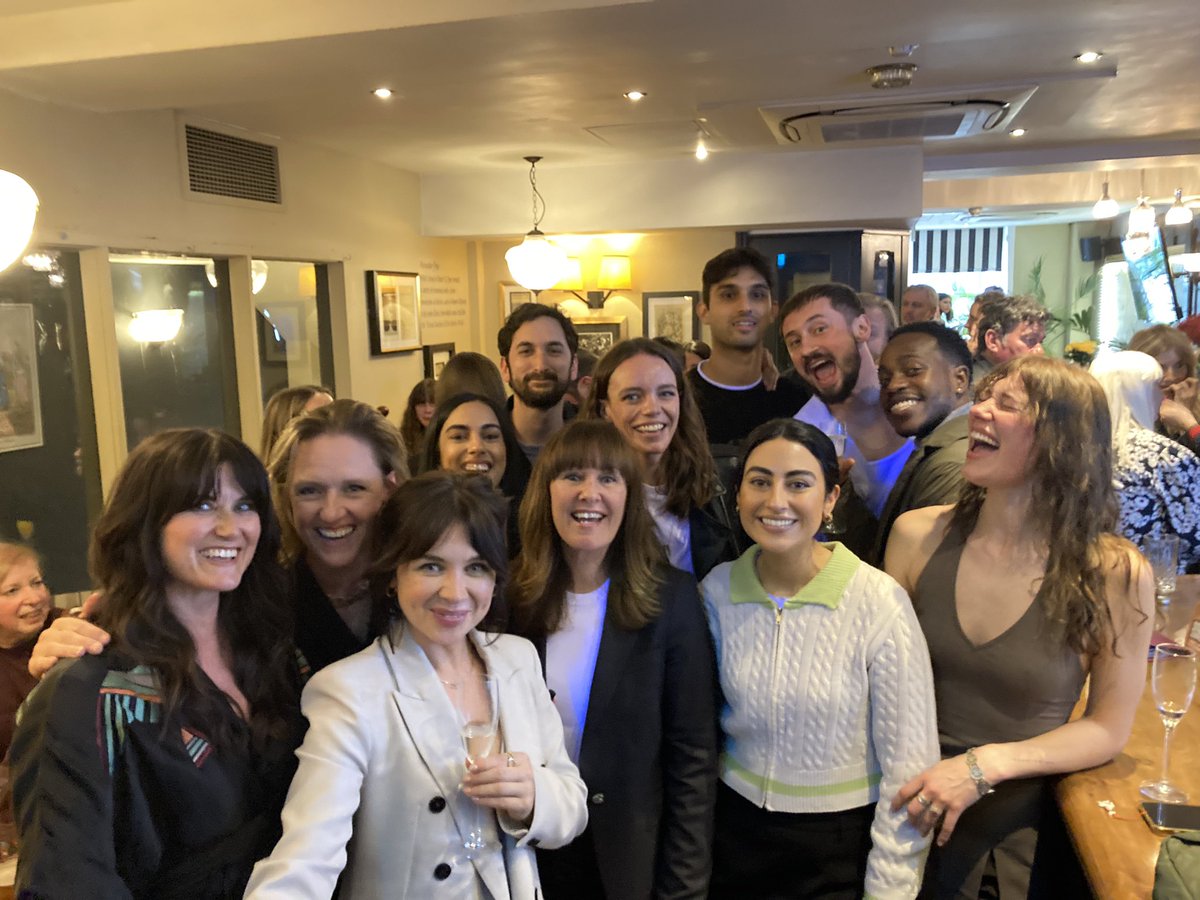 London premier for Granite Harbour. Great to see everyone and lovely to meet you <a href="/missmcollins/">Michelle Collins</a> 
<a href="/LAProductionsUK/">LA Productions</a> 
#castingby @SimonePereiraHi @Annanoswad