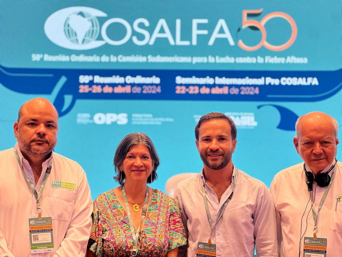 Fedegan's tweet photo. 🇨🇴🇧🇷 Estamos presentes en la 50 Reunión Ordinaria de la Comisión Sudamericana para la Lucha contra la Fiebre Aftosa (COSALFA) en #Brasil. 💉🐄🐃🐂 @panaftosa_inf

¡Una gran oportunidad para conocer y reconocer el trabajo y los desafíos que hemos enfrentado para lograr el estatus sanitario de #Colombia!  

@ICACOLOMBIA
#COSALFA50
#ConstruyendoGanadería @jflafaurie @DeSilvestriJG @EPOLANIA