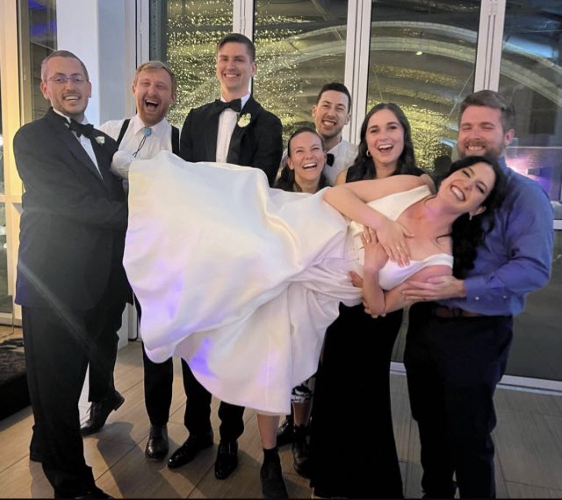 I got married to @MarkJedrzejczak yesterday and the #Medic2MD crew showed out! Thank you for getting me through medical school and life. I love y’all so much!