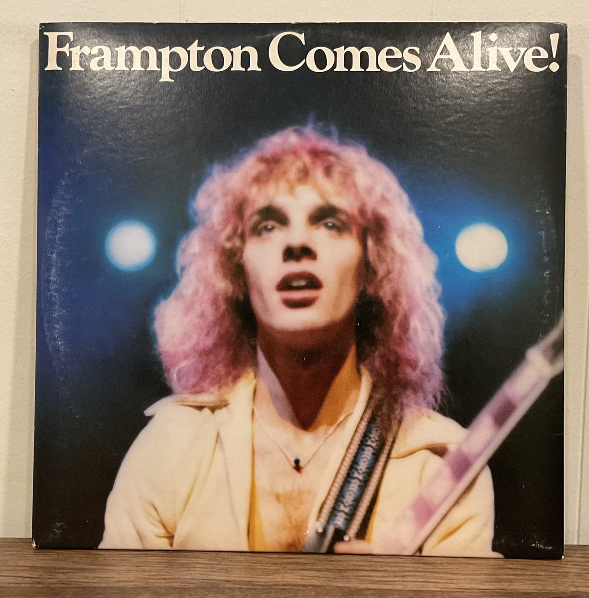 Happy 74th birthday to Peter Frampton & congrats on getting into the RRHOF!

Frampton Comes Alive
Peter Frampton
Double LP, issued in 1976
Faves:
Something’s Happening
Doobie Wah
Show Me the Way
Baby, I Love Your Way
I Wanna Go To the Sun
Jumping Jack Flash
Do You Feel Like We Do