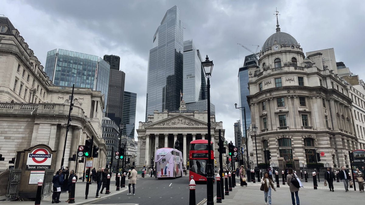 The first of three days in London this week. I’m enjoying spending more time with my clients in-person and getting some networking in too.