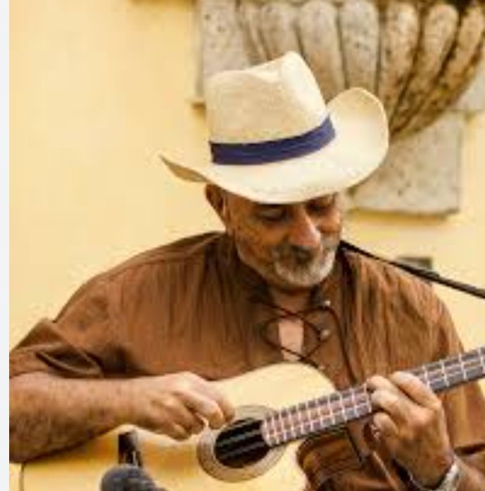 El Rey del Tres, #PanchoAmat, Premio Nacional de Música, hoy está de cumpleaños. 
Ha desarrollado una larga carrera musical convirtiendose en ícono de la #CulturaCubana
Gracias Pancho por tu sencillez y tu gran obra: La Música.
Larga vida al Rey del Tres, Felicidades.