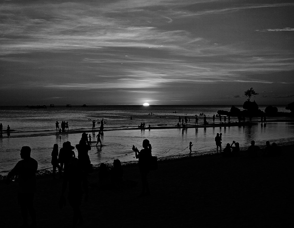 What does your sunset look like? #blackandwhite #travelphotography #photography #photooftheday