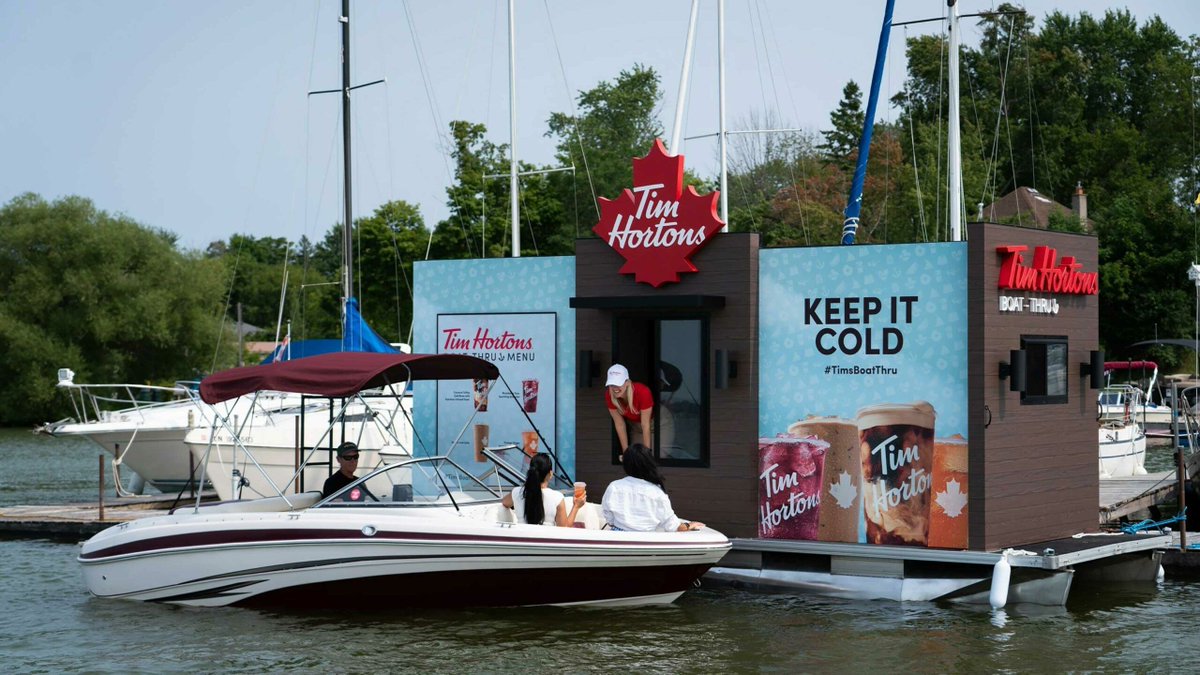 Tim Hortons mistakenly told half a million Canadians they won a boat: law firm mobilesyrup.com/2024/04/22/tim…