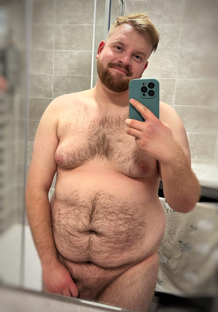 thirstycub1998's tweet photo. Let’s have a shower together and then some cuddles 🥹🧸🚿🤗😜 https://t.co/5s80zVwvLH