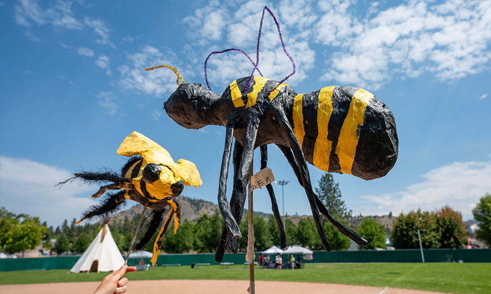 ubcokanagan's tweet photo. UBC Okanagan doctoral student Madeline Donald uses the transformative power of community art to generate conversations about life in the Okanagan and our relationship with urban waterways: https://t.co/X8ucOGYtC1 https://t.co/lt4rQXuKv6