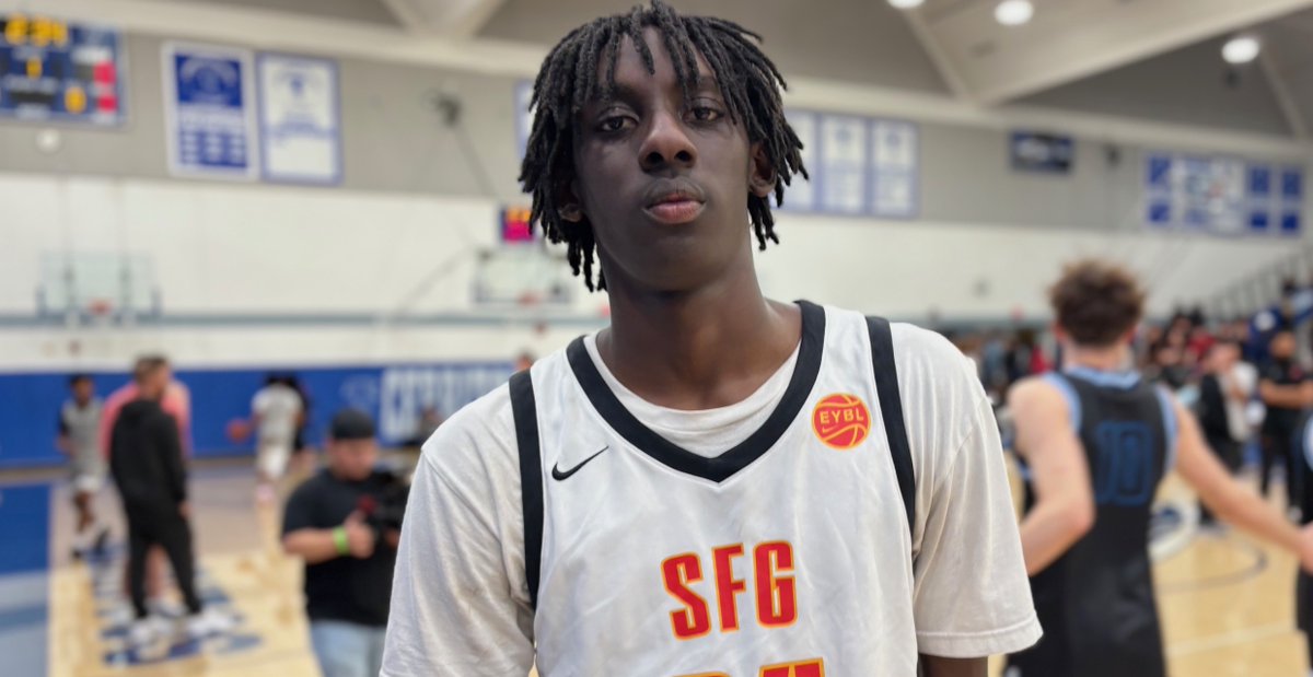 It was a productive weekend out West. AJ Dybantsa backed up his No. 1 status. Davis Fogle is rising quickly, JL3's top-35 duo flexed and much more. Who stood out and who broke out? Read on. (VIP) 247sports.com/college/basket…