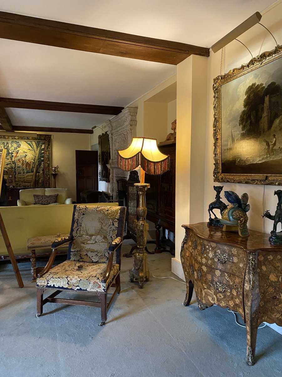 Home sweet home😍 Monday done, so we can get on rest of the week easily. 📷Living room, Anglesey Abbey