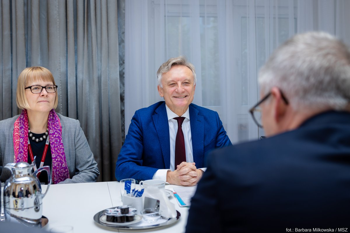 Deputy FM Marek Prawda met with Permanent Secretary of State for Foreign Affairs at the MFA of 🇩🇰 Jeppe Tranholm-Mikkelsen. During the meeting, they discussed: ✅ security challenges in Europe ✅ migration policy ✅ international community's assistance to 🇺🇦