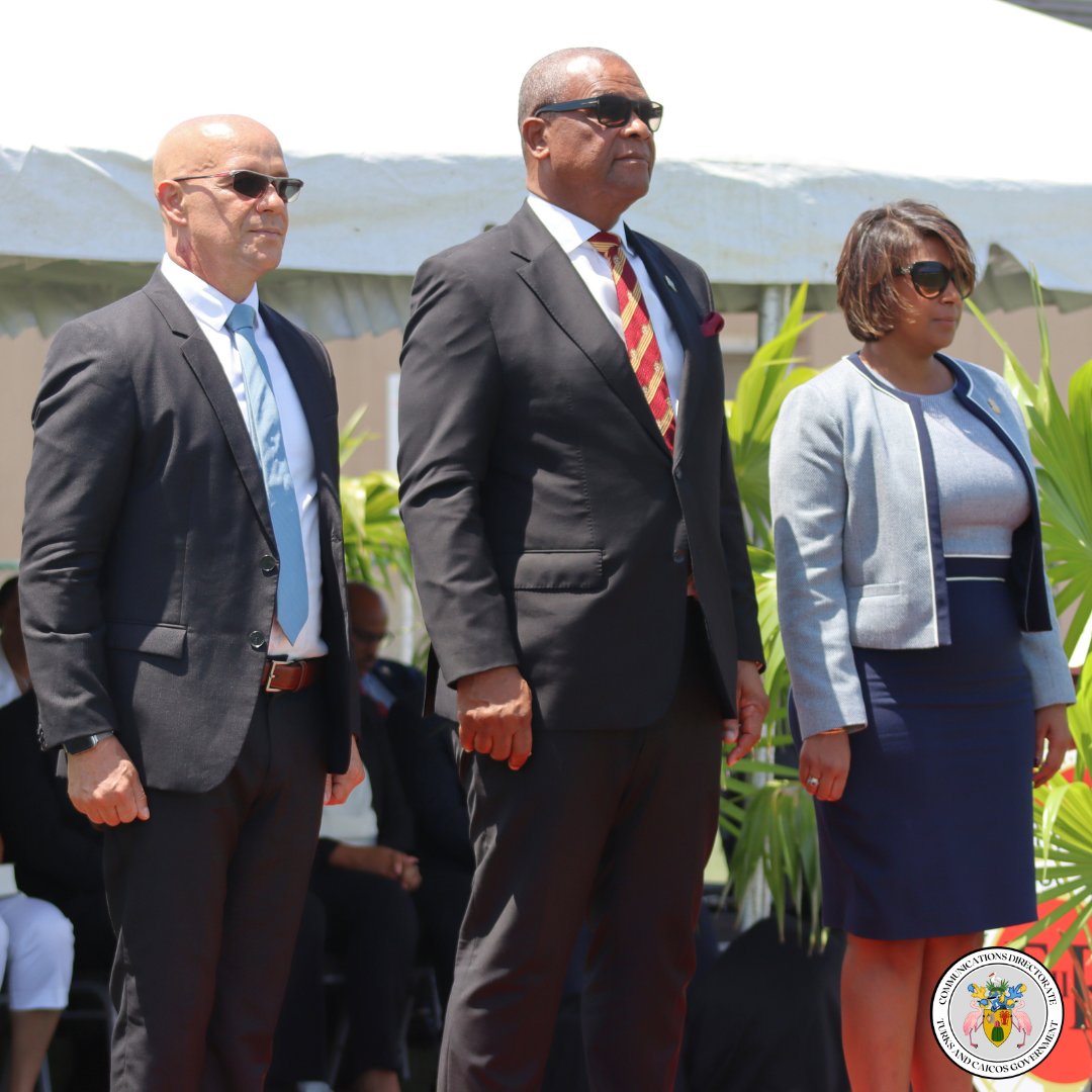 The Premier, Hon. C. Washington Misick, and members of Government were in attendance at the official swearing-in ceremony of the new Commissioner of the Royal Turks and Caicos Islands Police Force, Mr. Edvin Martin. Here are some snapshots from the event.