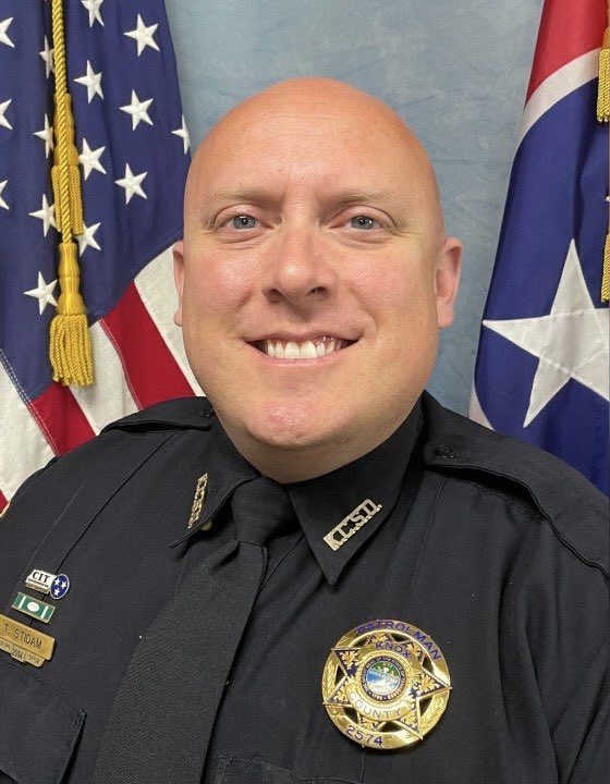 Tennessee sheriff’s deputy, Tim Stidam, has been sentenced to only 4 years in prison for sexually exploiting a child.