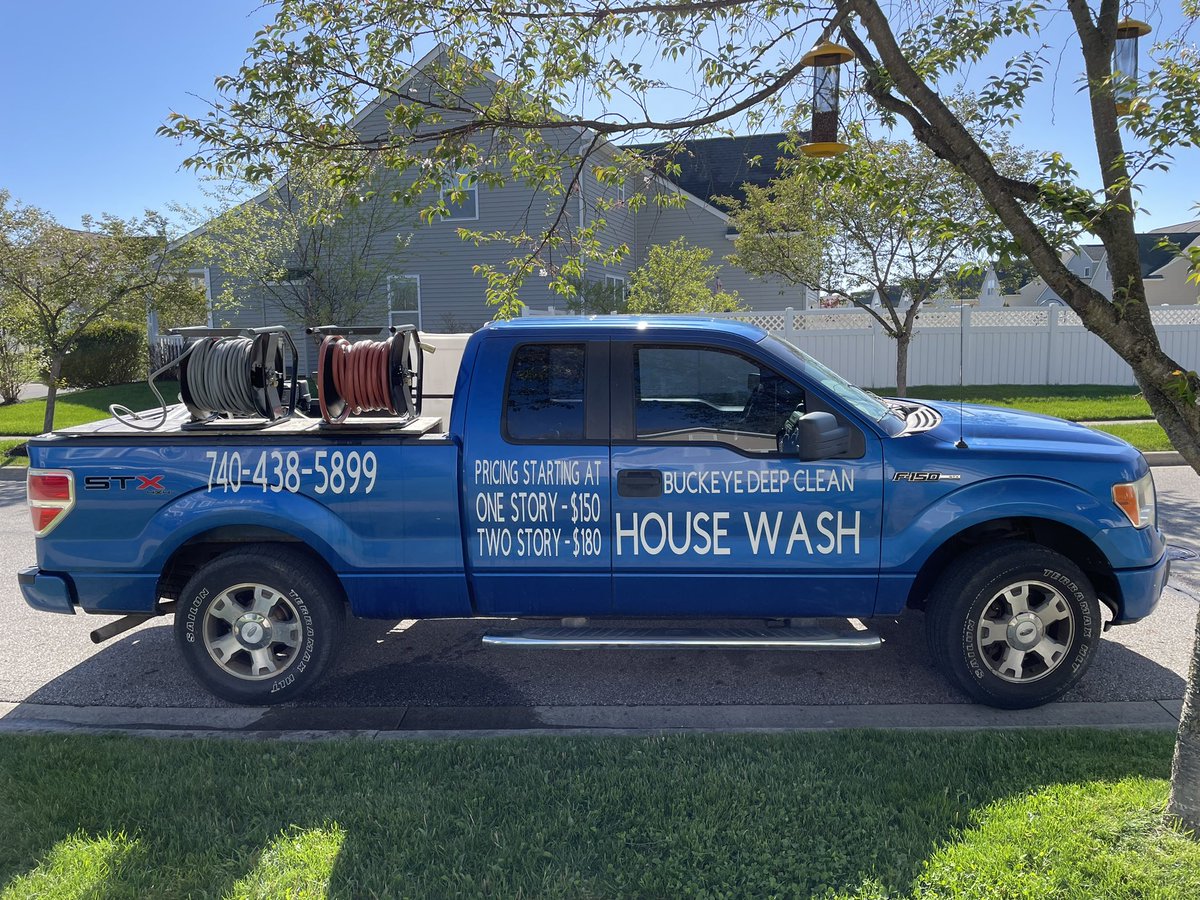 Just had Zac from Buckeye Deep Clean power wash our house. He did an excellent job and I would highly recommend him to anyone in the Columbus area. Found out he’s an avid listener of our show as well. Always nice to meet fans of the show. #myguy