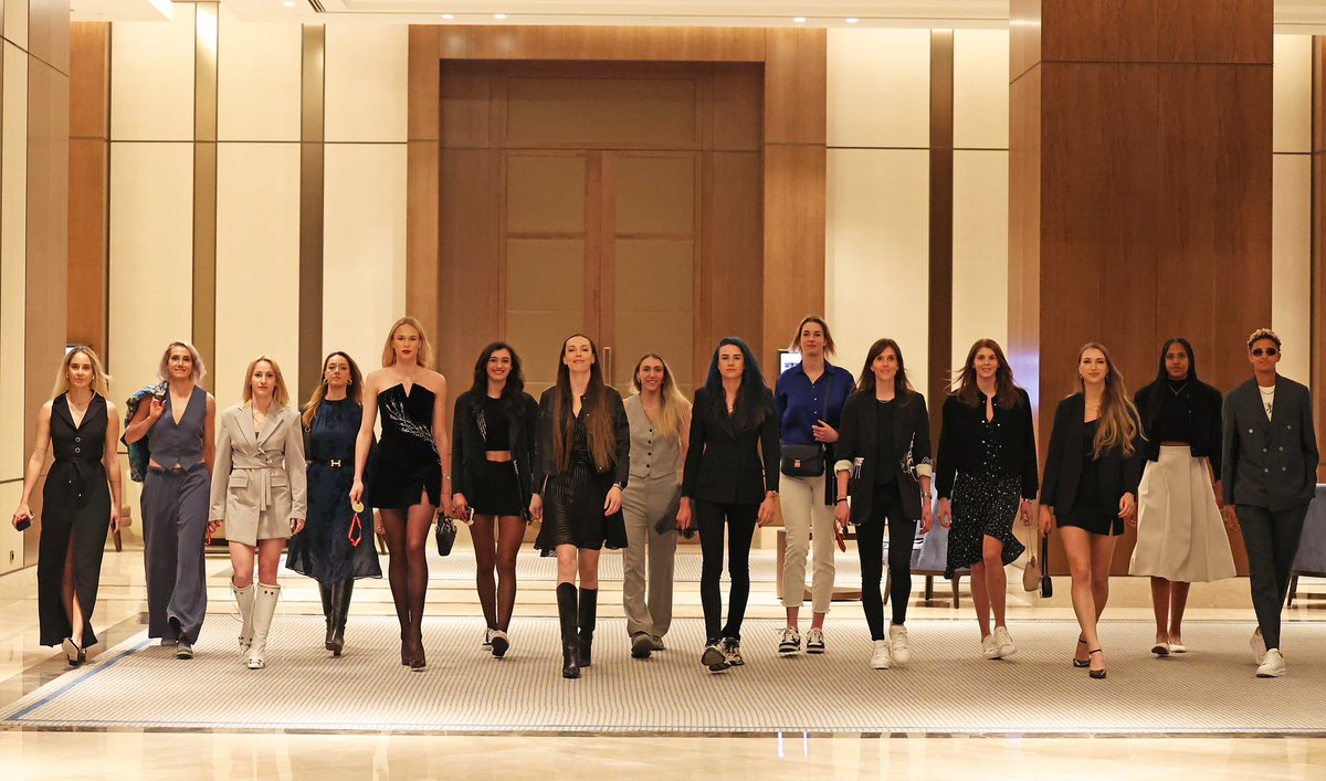 🏆 𝓒𝓱𝓪𝓶𝓹𝓲𝓸𝓷𝓼 🏆

#SarıMelekler