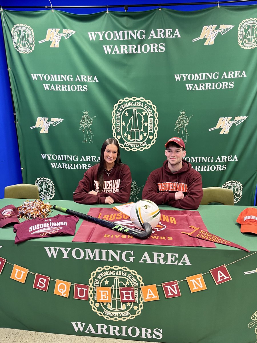 PAcoachP's tweet photo. #WyomingAreaFieldHockey
⁦@GOSusqU⁩  ⁦@WyomingAreaAthl⁩ ⁦@scampenni11⁩ ⁦@SUFH_thereitis⁩ ⁦@BreeBednarski⁩ ⁦@lexicrossley0⁩
Congrats to WA’s Samara Campenni on her decision to  continue her academic and Field Hockey career at Susquehanna Univ! 🏑 https://t.co/RsuTYT4rEd