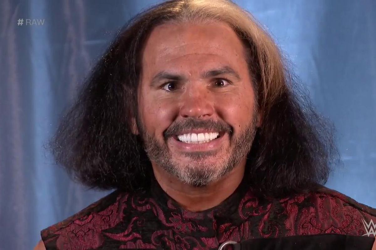 🎙Matt Hardy dit que l'accord avec la TNA a été conclu avec un préavis de quelques jours. 'Mon contrat a fini par expirer et nous n'avions pas encore trouvé d'accord. Nous sommes toujours en train de discuter. Cela s'est fait en quelques jours.' (Busted Open)