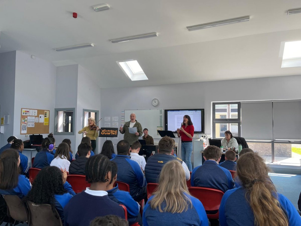 Rehearsals in Tralee before our first Composition Programme concert tomorrow at 1 PM in Siamsa Tíre. WhistleBlast performing with students from @MounthawkMercy and @StItasSchool. Free, but booking is essential. @siamsatire @artscouncil_ie @oonaghkeogh1   #ArtsCouncilSupported