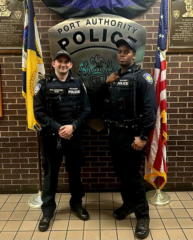 PAPD911's tweet photo. Mon., 4/22/24, PA Bus Terminal;
Great job, POs Jordan Eugenis (L) & Antonio Peterson for arresting an armed man who stabbed a Bus Terminal patron nine times. The officers also rendered aid to the severely wounded victim.
#PAPD #PABT #PAPDBT #papdprotectsnynj https://t.co/ipKyaxASb9