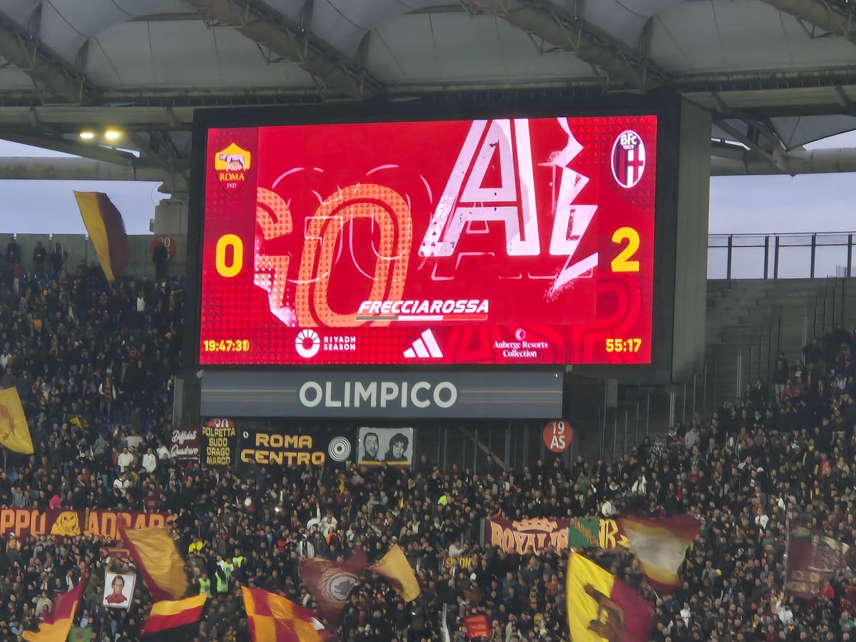 #RomaBologna 1-2
55'. Azmun. La Roma accorcia all'Olimpico...