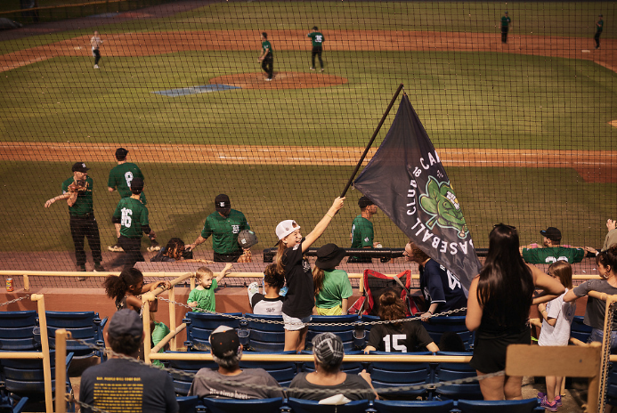 MLBRaleigh's tweet photo. THIS WEEKEND (FREE!), come out and root for your local Sandlot teams as they go head-to-head with Sandlot clubs from across the nation at the historic Durham Athletic Park.
BBQ + Beer + Baseball + Merch
This is what baseball culture looks like in the #StateOfBaseball