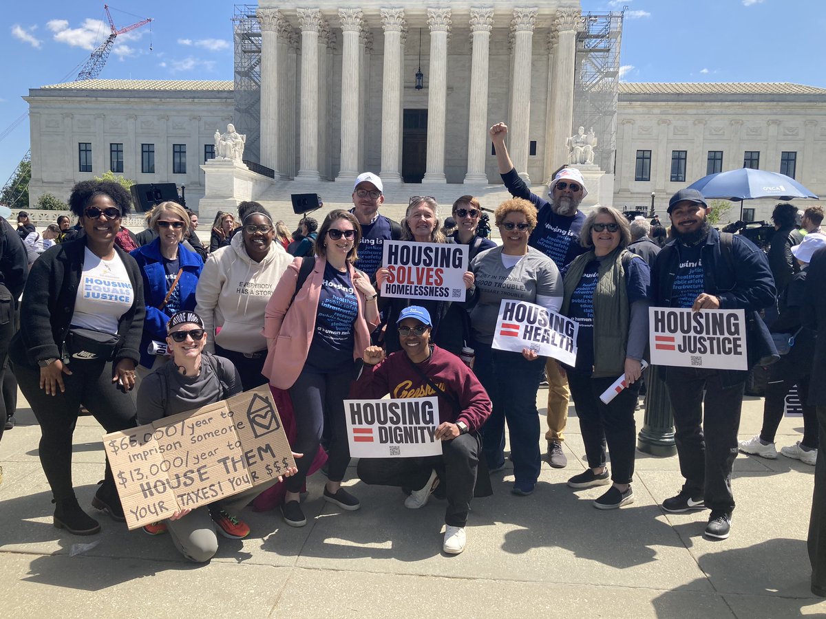 CSH staff and board call on #SCOTUS today to uphold the US Constitution and for communities to prioritize #HousingNotHandcuffs! 
#JohnsonVGrantsPass