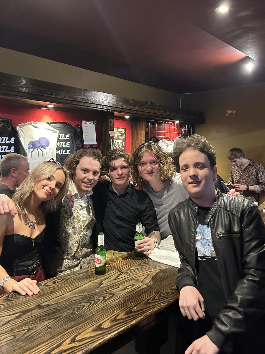 markandjo19's tweet photo. @Seb_lowe_music You smashed it Manchester Rowan loved meeting you after aswell https://t.co/OWGVbTeChh
