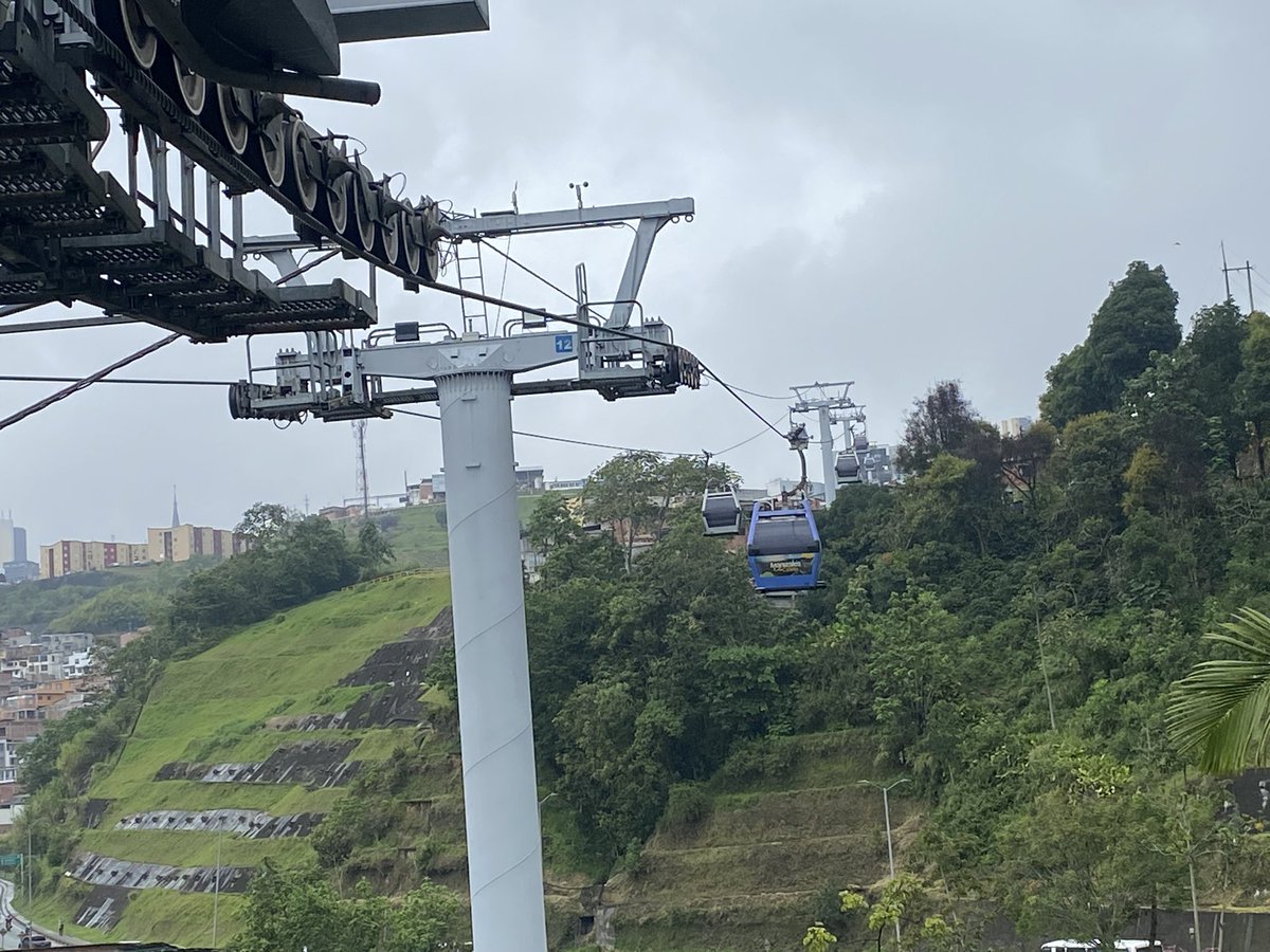 CableAéreoManizales tweet media